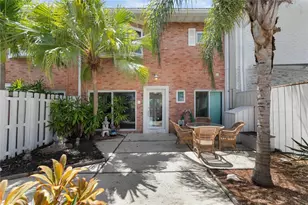 17 Middlesex Dr, Wilton Manors, FL 33305 - Photo 17