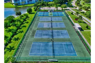 251 Preston F Unit, Boca Raton, FL 33434 - Photo 17