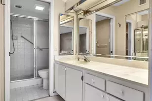 10442 E Clairmont Cir, Tamarac, FL 33321 - Photo 31