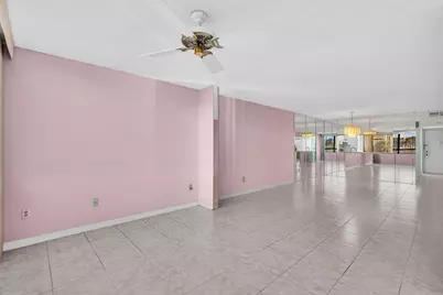 10442 E Clairmont Circle #204, Tamarac, FL 33321 - Photo 15