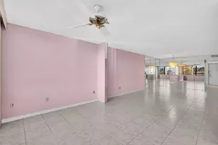 10442 E Clairmont Cir, Tamarac, FL 33321 - Photo 15