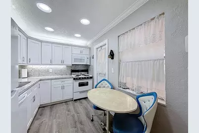 4211 NW 41st Street #205, Fort Lauderdale, FL 33319 - Photo 7