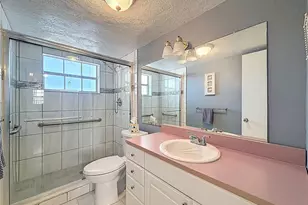 4211 NW 41st St Unit, Lauderdale Lakes, FL 33319 - Photo 29