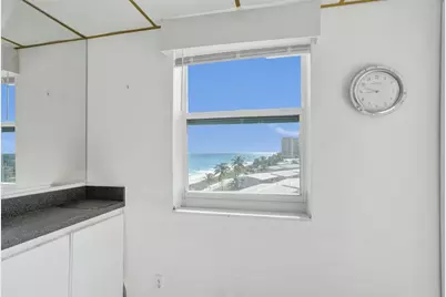 1051 Hillsboro Mile #702e, Pompano Beach, FL 33062 - Photo 15