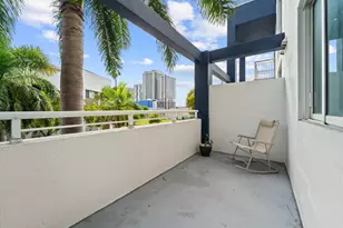 275 NE 18th St, Miami, FL 33132 - Photo 13