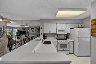 2222 N Cypress Bend Dr Unit, Pompano Beach, FL 33069 - Photo 37