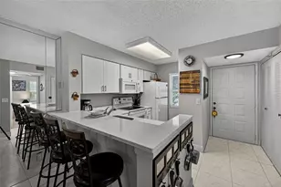 2222 N Cypress Bend Dr Unit, Pompano Beach, FL 33069 - Photo 5