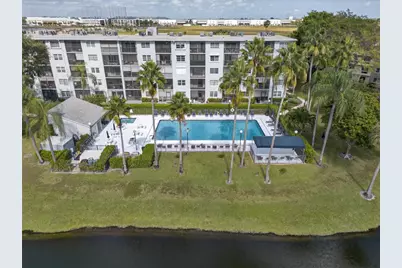 2222 N Cypress Bend Drive #201, Pompano Beach, FL 33069 - Photo 33