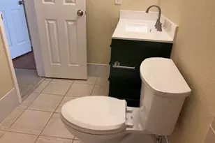 2562 NW 107th Ave, Sunrise, FL 33322 - Photo 9