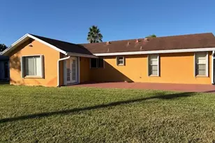 2562 NW 107th Ave, Sunrise, FL 33322 - Photo 17