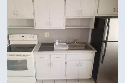 803 NE 8th Street, Hallandale Beach, FL 33009 - Photo 37