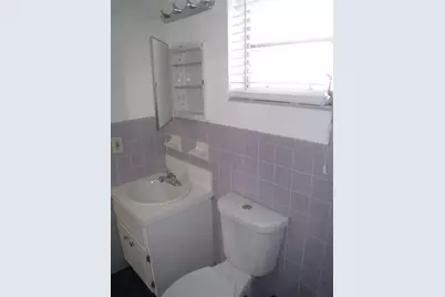 803 NE 8th Street, Hallandale Beach, FL 33009 - Photo 35