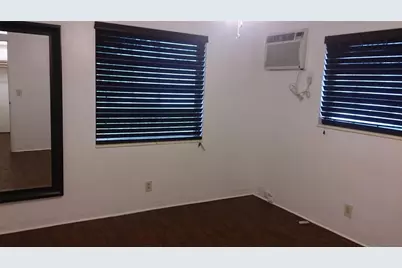 803 NE 8th Street, Hallandale Beach, FL 33009 - Photo 29