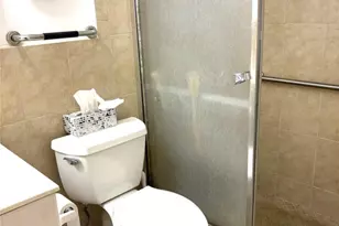 620 Tennis Club Dr, Fort Lauderdale, FL 33311 - Photo 19