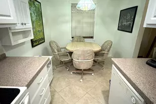 620 Tennis Club Dr, Fort Lauderdale, FL 33311 - Photo 11