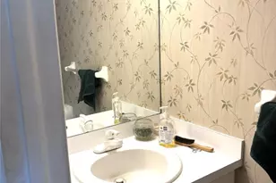 620 Tennis Club Dr, Fort Lauderdale, FL 33311 - Photo 13