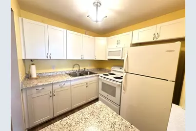 326 Tilford P #326, Deerfield Beach, FL 33442 - Photo 7