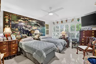 250 NE 20th St, Boca Raton, FL 33431 - Photo 17