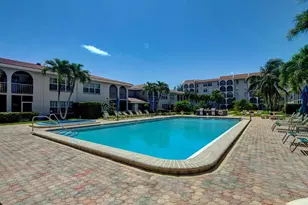 250 NE 20th St, Boca Raton, FL 33431 - Photo 29