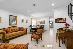 1020 Lavender Cir, Weston, FL 33327 - Photo 9