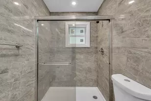 728 20th St, West Palm Beach, FL 33407 - Photo 25