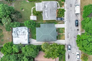 728 20th St, West Palm Beach, FL 33407 - Photo 3