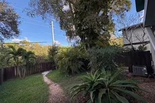 191 NE 6th Ct, Dania Beach, FL 33004 - Photo 15