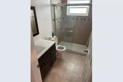 191 NE 6th Court, Dania Beach, FL 33004 - Photo 13