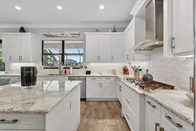 12095 Lake House Lane, Parkland, FL 33076 - Photo 15