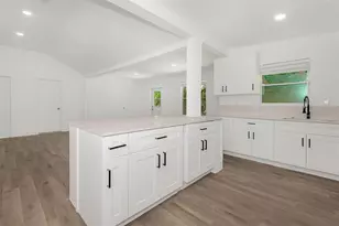 302 SW 15th St, Dania Beach, FL 33004 - Photo 11