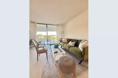 4640 Lucerne Lakes Boulevard #402, Lake Worth, FL 33467 - Photo 3