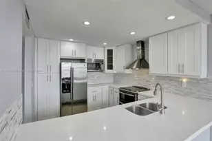 11930 N Bayshore Dr, North Miami, FL 33181 - Photo 25