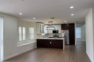 10141 NW 23 St, Coral Springs, FL 33065 - Photo 11