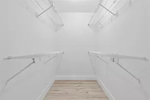 610 Gardens Dr, Pompano Beach, FL 33069 - Photo 9