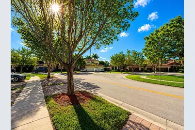 3663 SE 2nd Drive, Homestead, FL 33033 - Photo 5