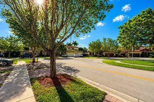 3663 SE 2nd Dr, Homestead, FL 33033 - Photo 5