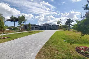 11000 SW 30th Ct, Davie, FL 33328 - Photo 3