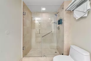 2670 E Sunrise Blvd, Fort Lauderdale, FL 33304 - Photo 19