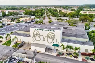 4301 Martinique Cir, Coconut Creek, FL 33066 - Photo 25