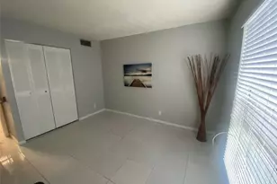 21 Jacaranda Dr, Plantation, FL 33324 - Photo 9