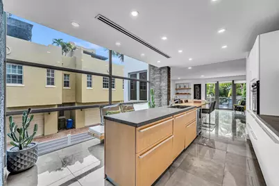 1511 NE 4th Place, Fort Lauderdale, FL 33301 - Photo 3