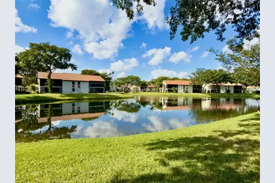 10851 Palm Lake Avenue #201, Boynton Beach, FL 33437 - Photo 3