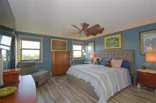 2238 N Cypress Bend Dr, Pompano Beach, FL 33069 - Photo 17