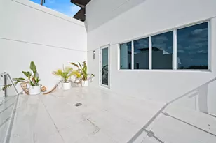 240 Shore Ct, Fort Lauderdale, FL 33308 - Photo 25