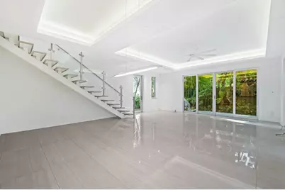 240 Shore Court, Fort Lauderdale, FL 33308 - Photo 9