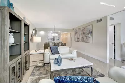 9720 S Hollybrook Lake Drive #204, Pembroke Pines, FL 33025 - Photo 21