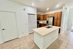 8720 Cypress Walk Ct, Tamarac, FL 33321 - Photo 3