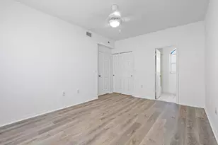 8520 NW 139th Terrace, Miami Lakes, FL 33016 - Photo 15