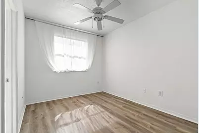 8520 NW 139th Terrace #1602, Hialeah, FL 33016 - Photo 11