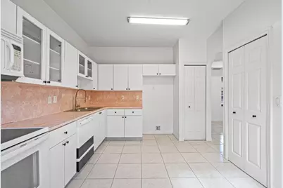 8520 NW 139th Terrace #1602, Hialeah, FL 33016 - Photo 3